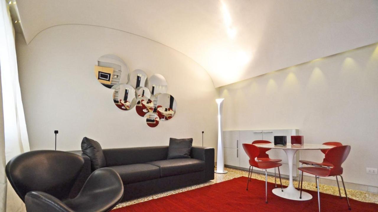 Ai Bareteri Luxury Canal View Veneza Exterior foto